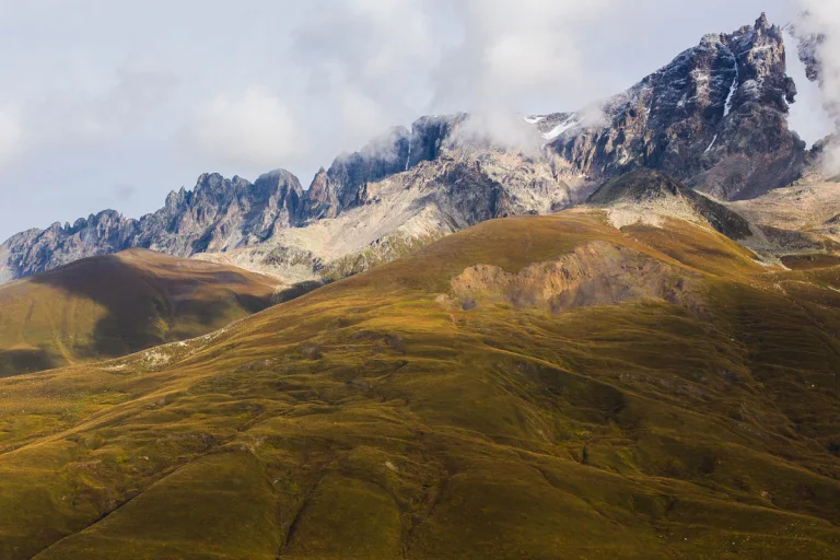 Georgia the Best Places to Visit أفضل الأماكن السياحية في جورجيا في الشتاء